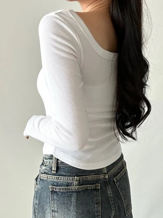 Clever Alice Hug Square Long Sleeve Tee