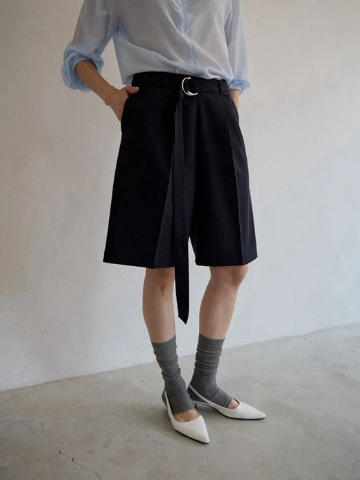 Clever Alice Belted Bermuda Pants