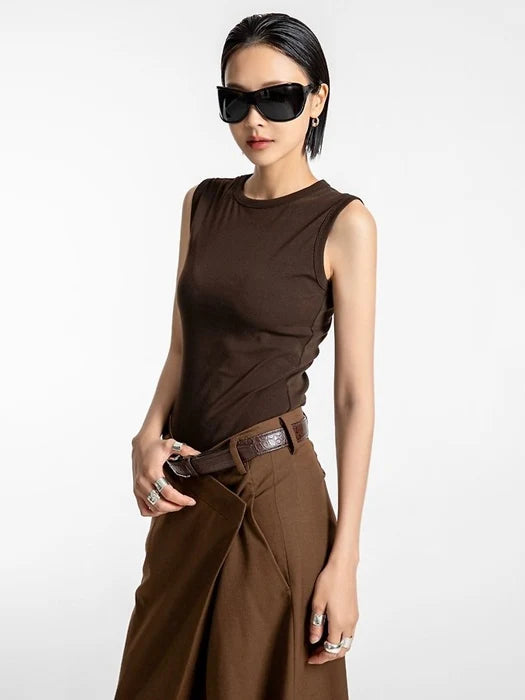 Clever Alice Classic Slim Sleeveless Tank