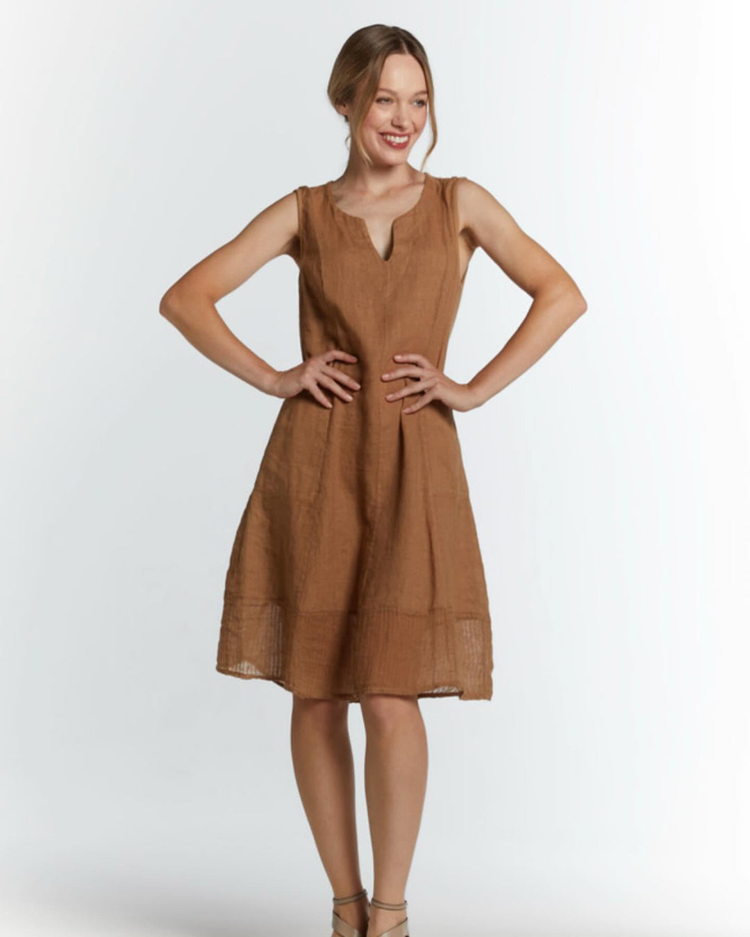 Inizio Linen Sleeveless V Dress