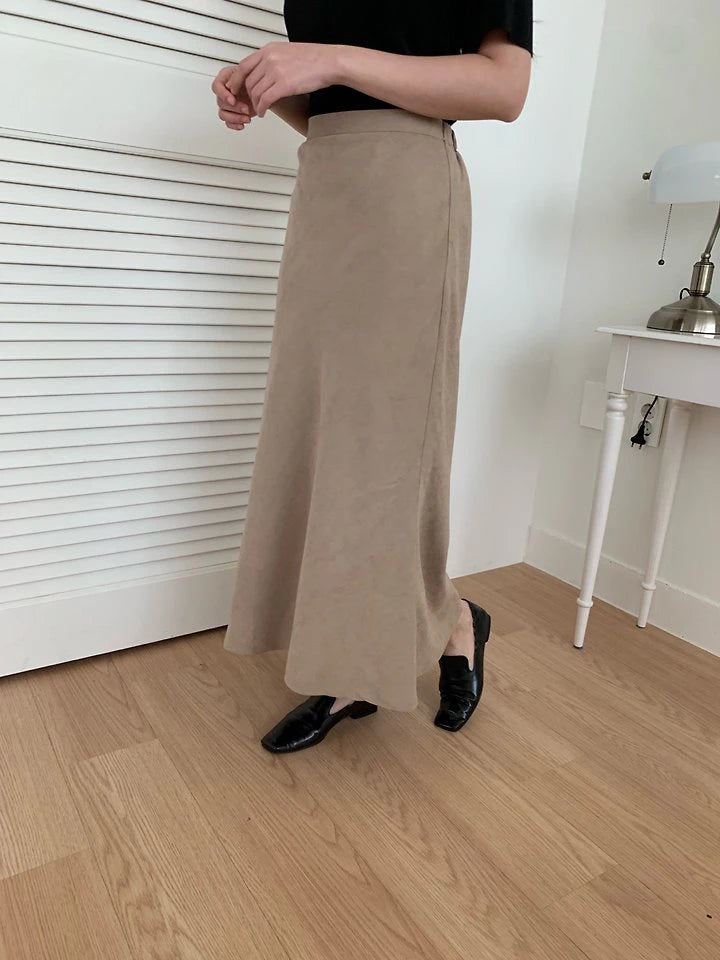 Clever Alice Bias Skirt