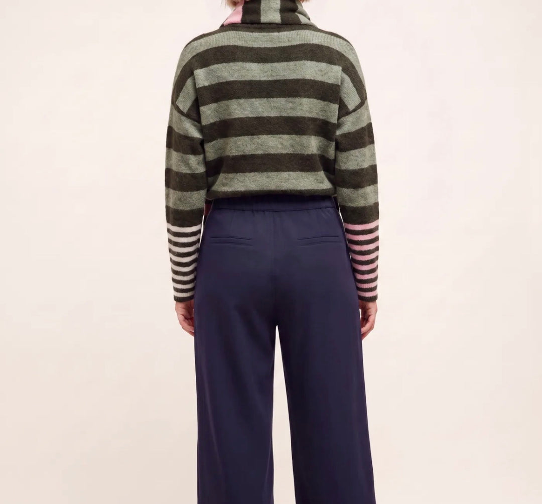 Sweewe Navy Trousers