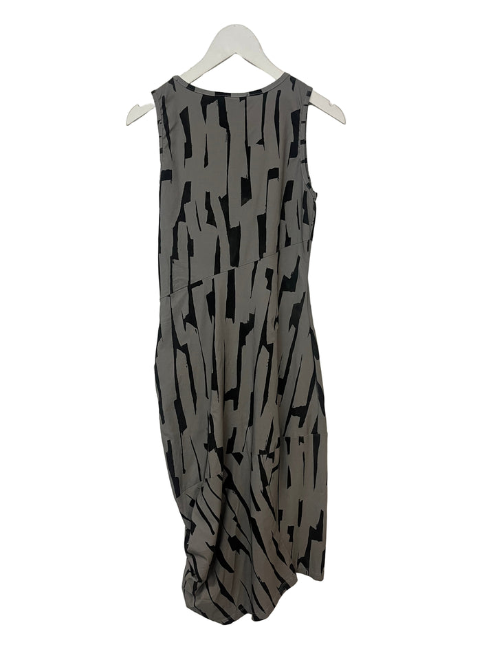 Porto Gray and Black Print Dress