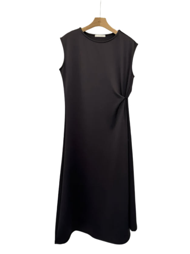 Clever Alice Twist Detail One-Piece