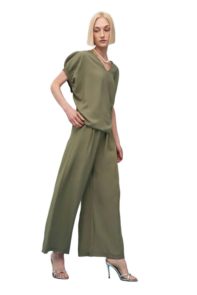 Astrid Prego Blouse (Green) - clever alice