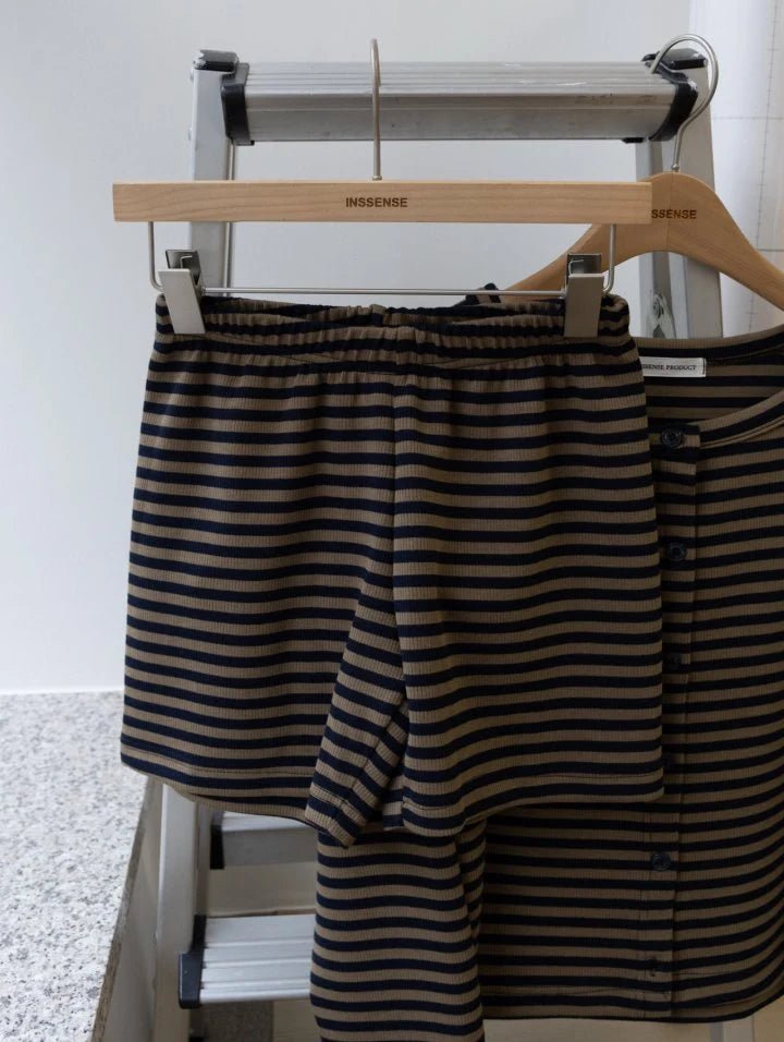 Clever Alice Bordered Stripe Shorts - clever alice