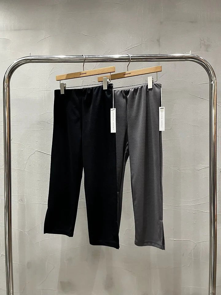 Clever Alice Elastic Waist Slim Capri Pants - clever alice