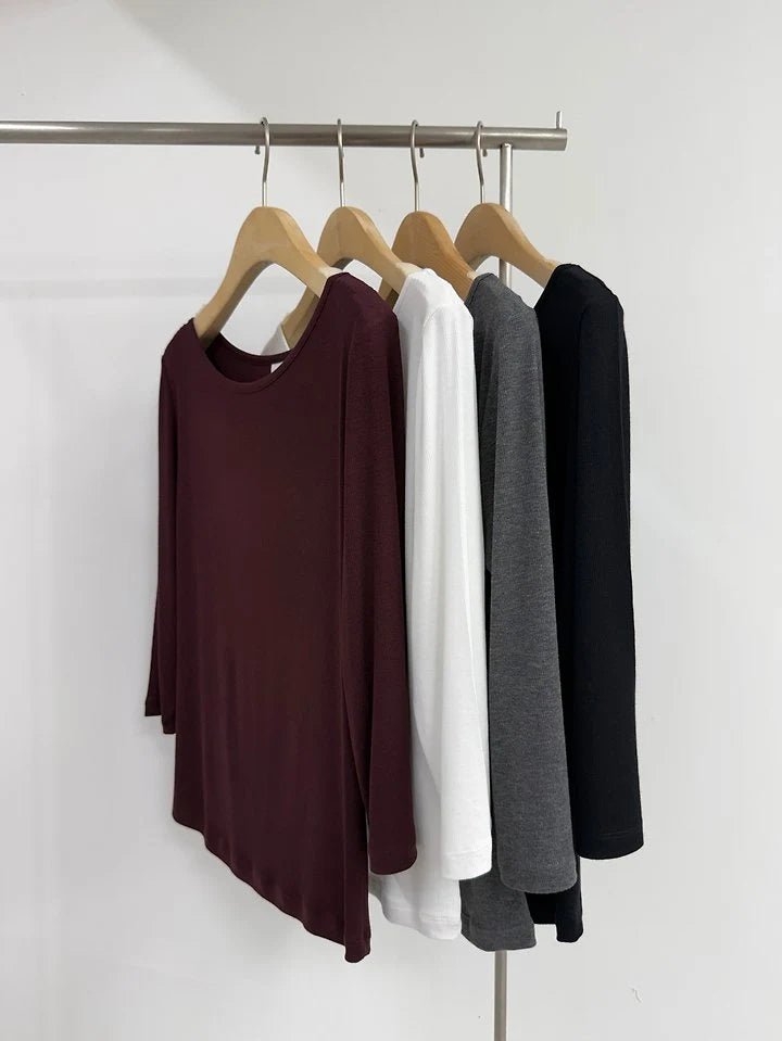 Clever Alice Lip Tee - clever alice