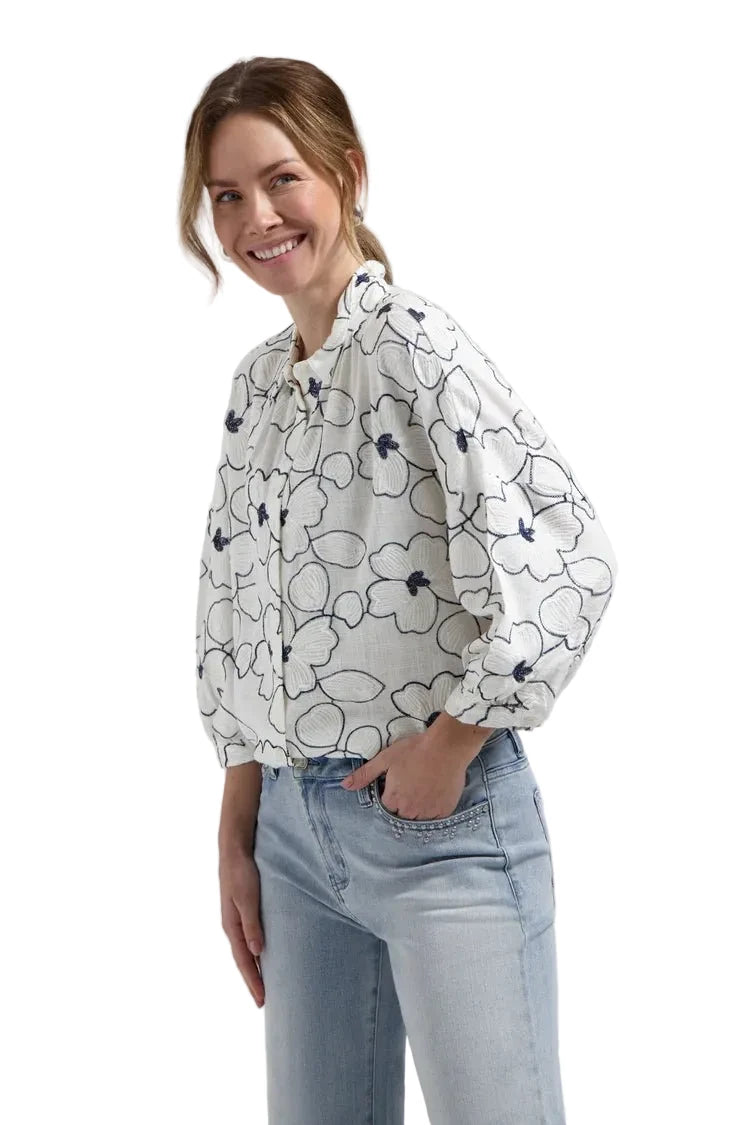 Florez Cath blouse | Flower White - clever alice