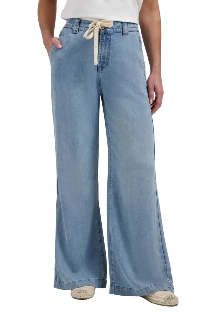 Florez Sarah Jeans | Mid Blue - clever alice