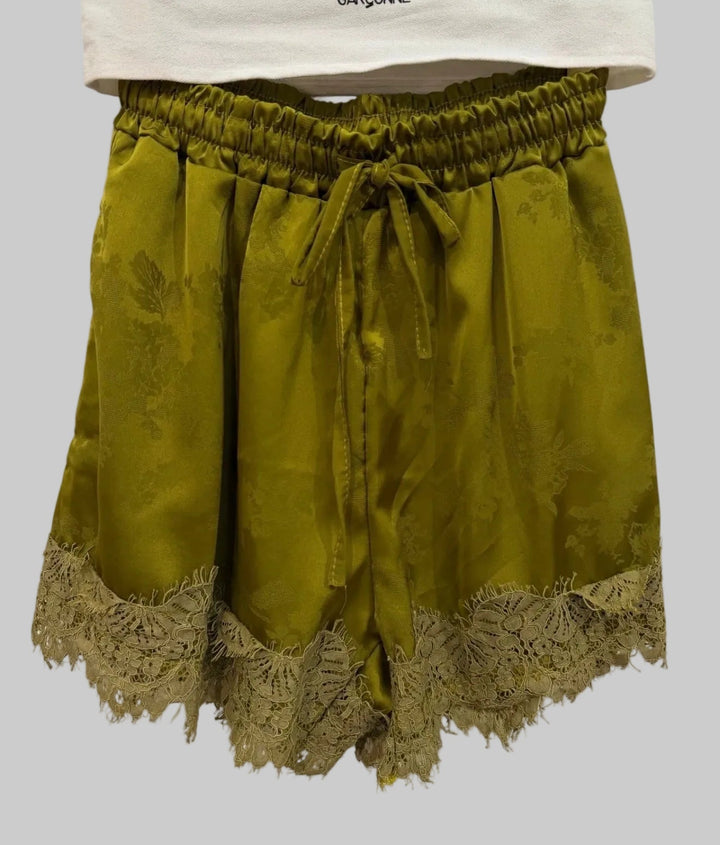 Garconne Jacques Satin Lace Trim Short - clever alice