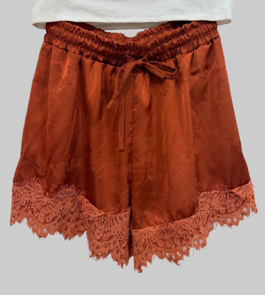 Garconne Jacques Satin Lace Trim Short - clever alice