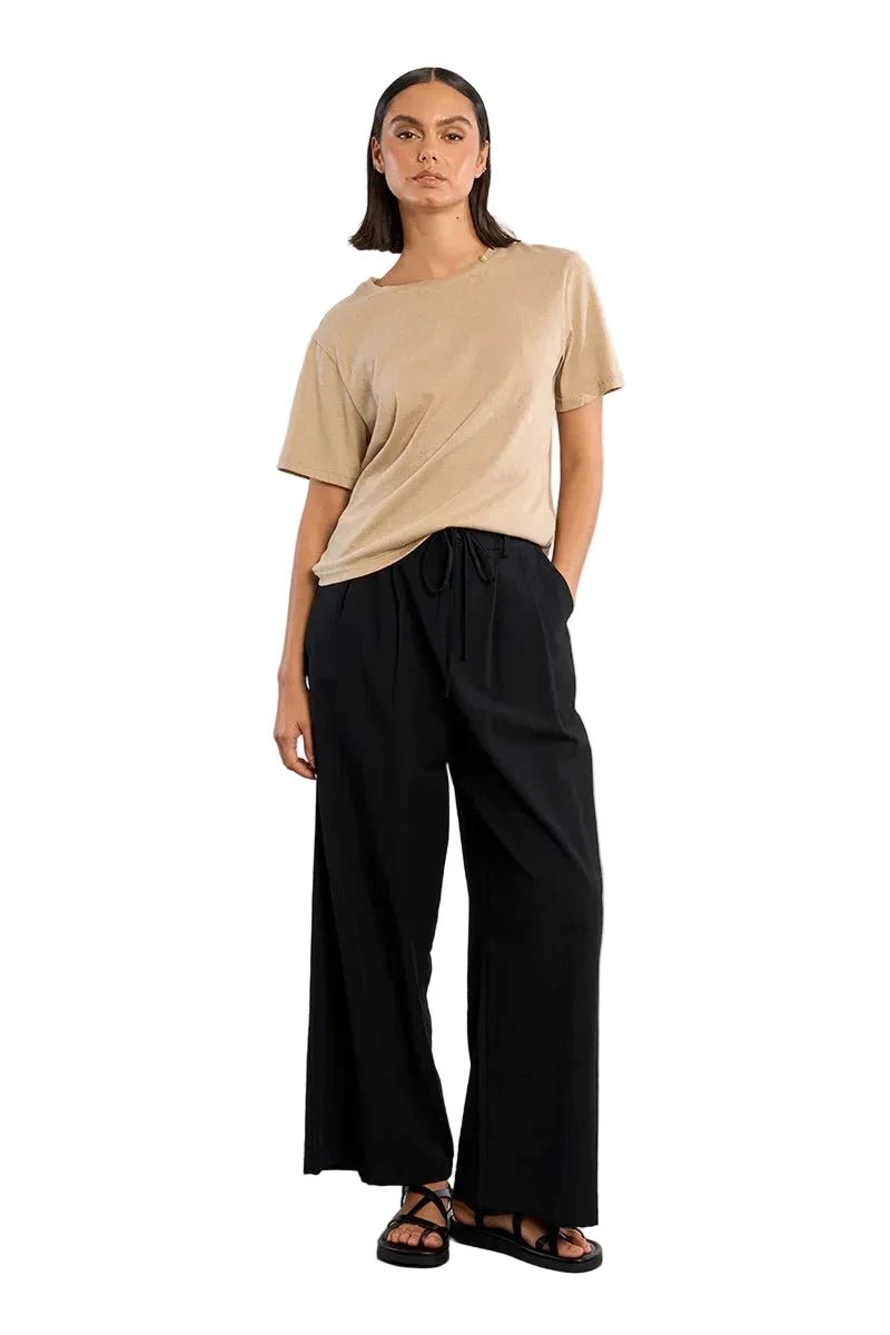 Molly Bracken Basic casual T-shirt - clever alice