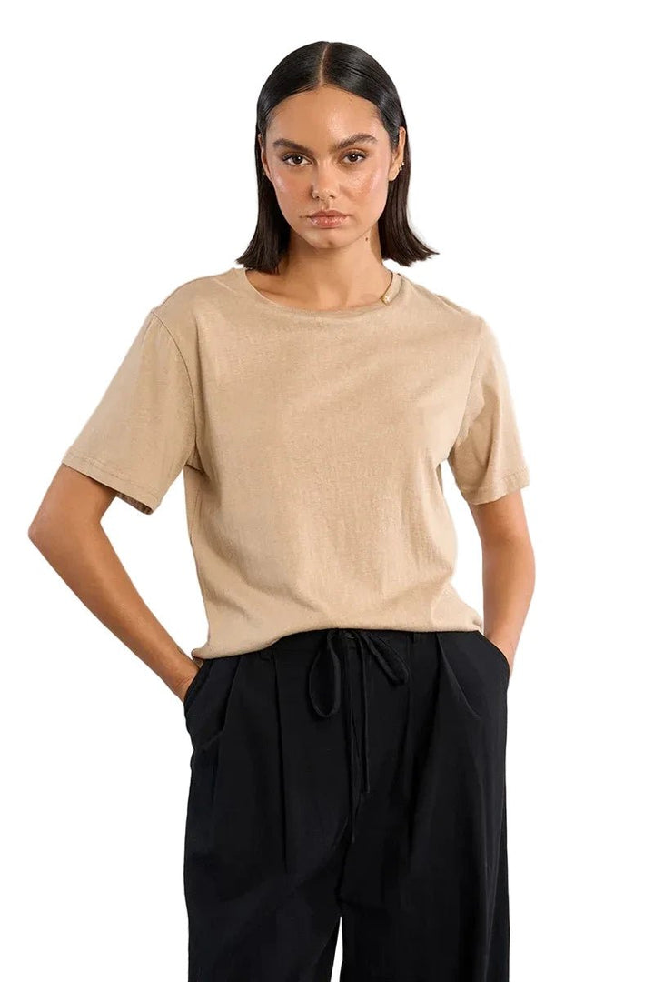 Molly Bracken Basic casual T-shirt - clever alice