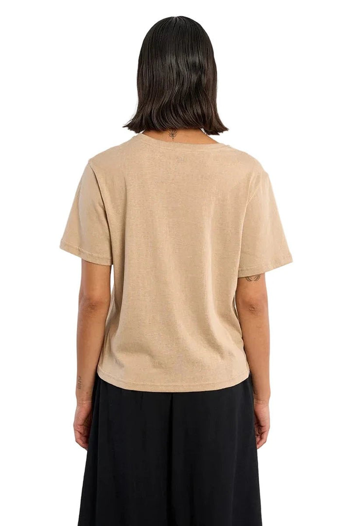 Molly Bracken Basic casual T-shirt - clever alice