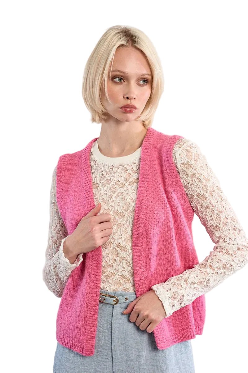 Molly Bracken Sleeveless Bolero in Pink - clever alice