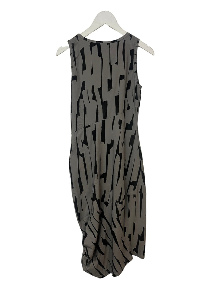 Porto Gray and Black Print Dress - clever alice