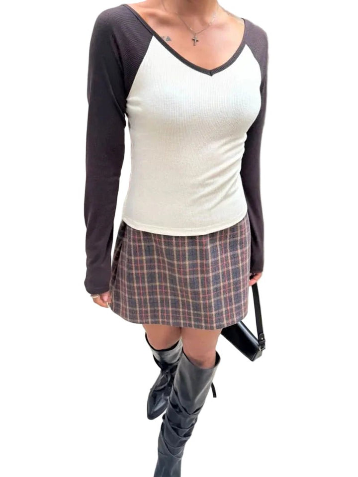 Queensmade Two - Rib V - neck Tee - clever alice