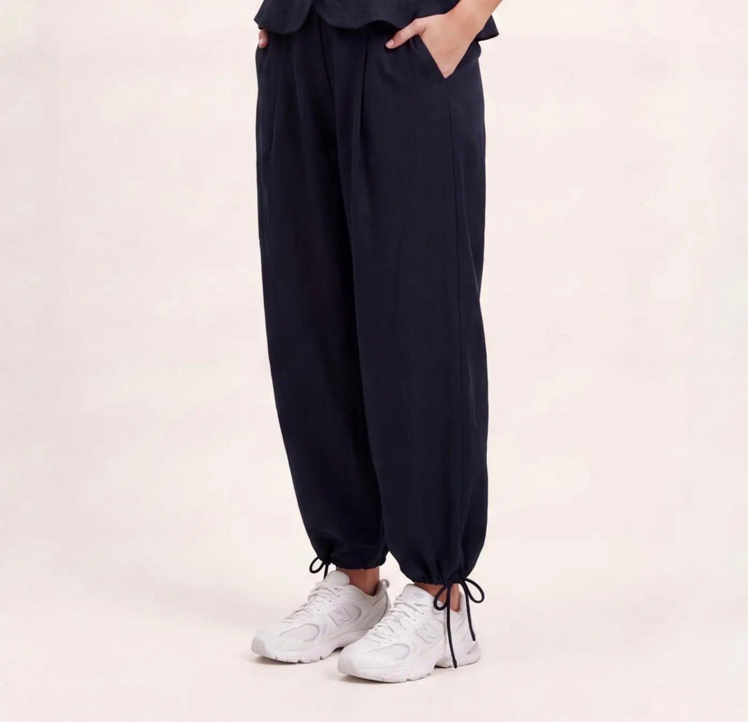 Sweewe Tie Detail Joggers - clever alice