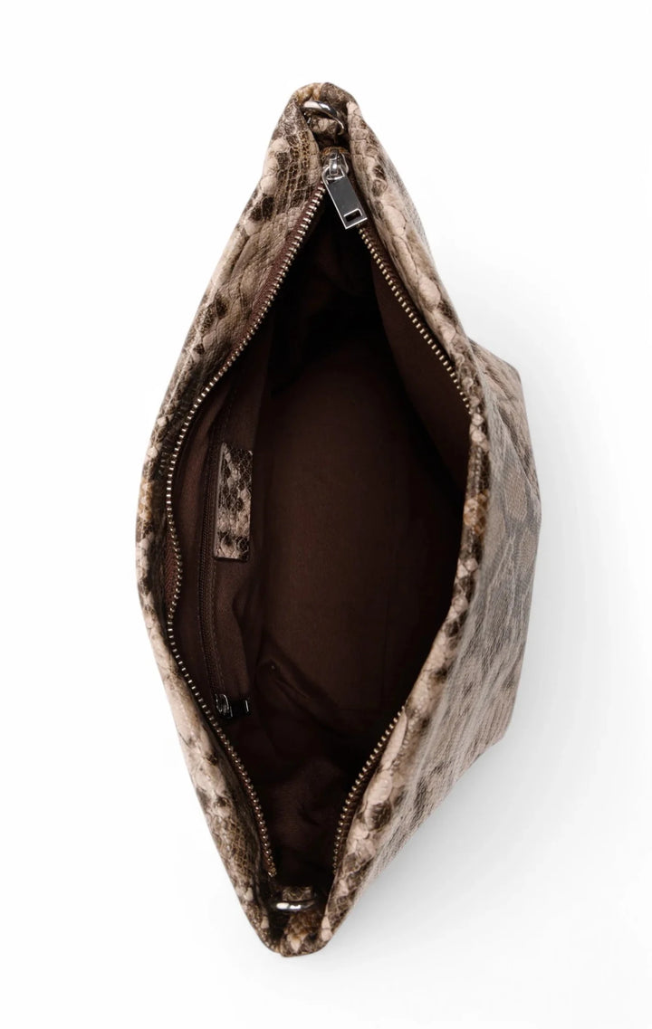 Walter Baker Callie Pouch - clever alice